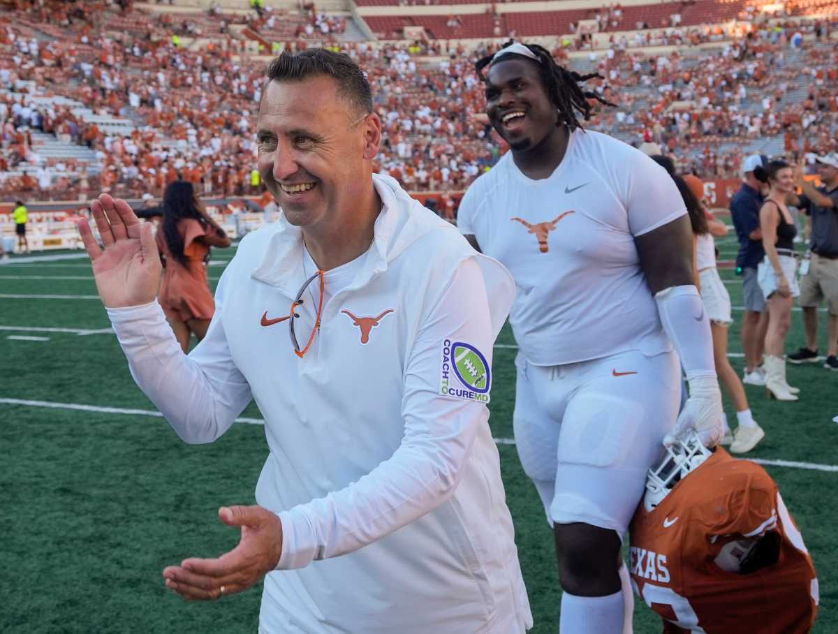 steve sarkisian t'vondre sweat 432